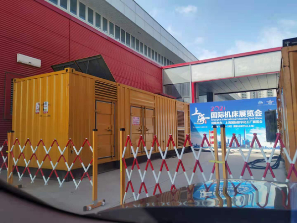 大兴发电车出租-发电机无电压或电压太低怎么办？